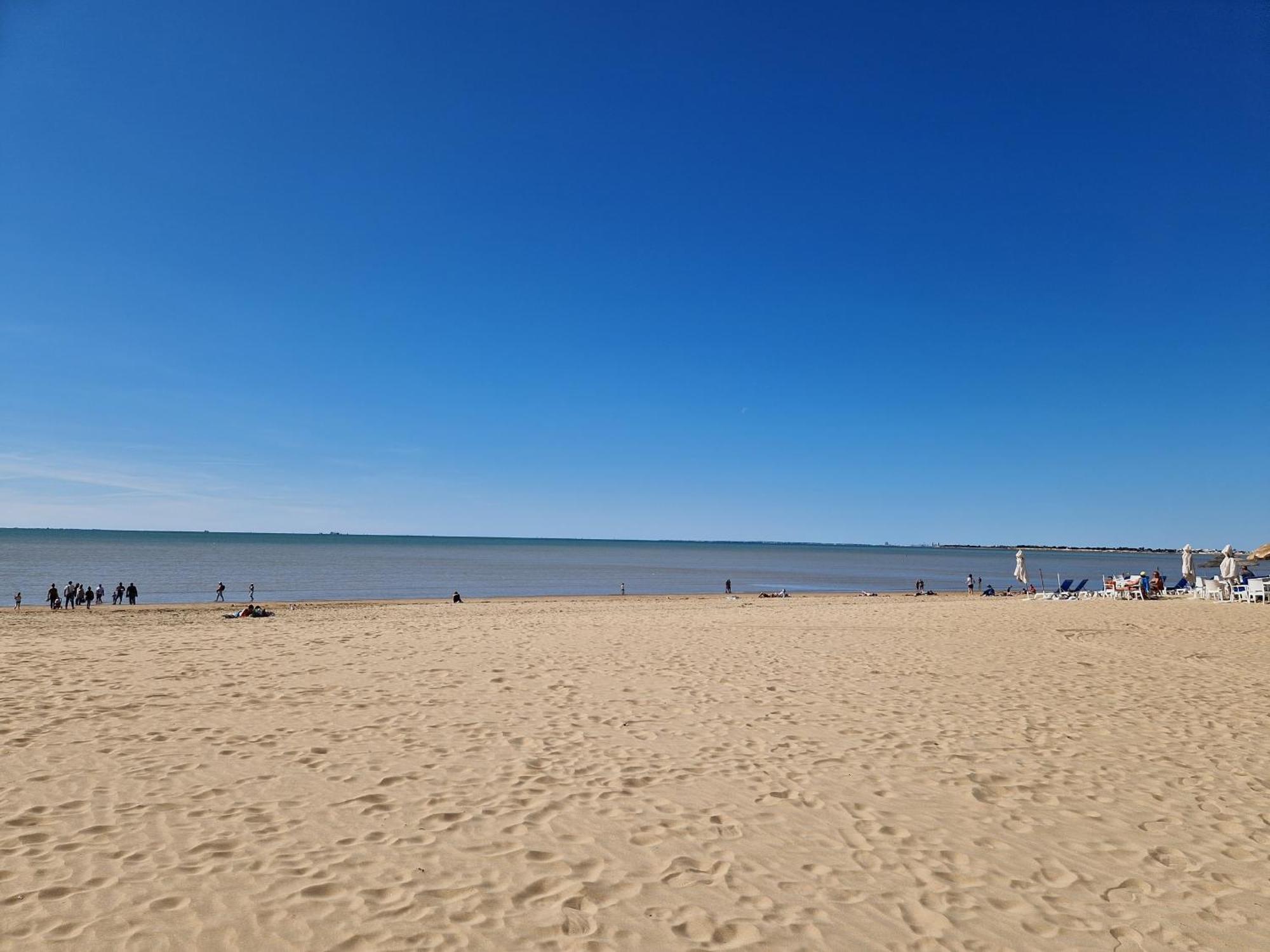 Bel Appartement T2 Avec Balcon, Wifi Et Parking Pres De La Plage - Fr-1-706-2 Châtelaillon-Plage Esterno foto